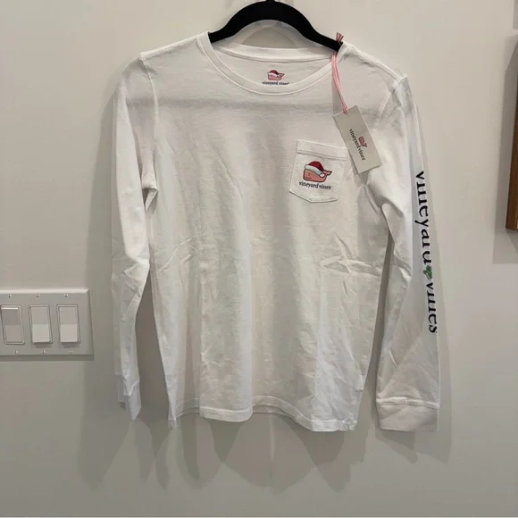Vineyard Vines White Shirt with Santa Whale Logo - Picture 1 of 5